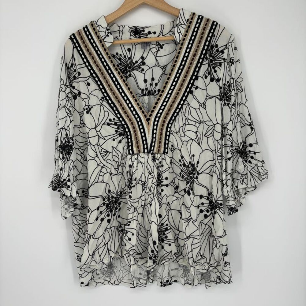 Anthropologie Women's V-Neck Floral Tunic Top